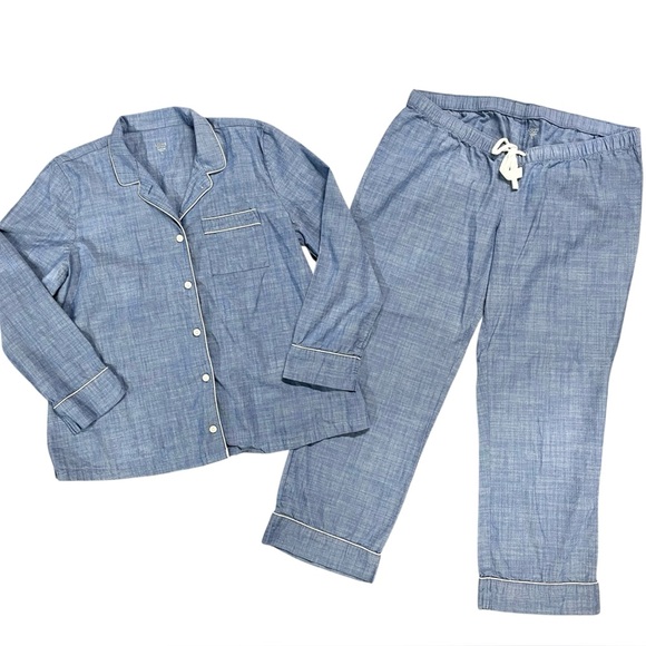 Love by Gap | Maternity 2 Piece Button Front Shirt and Pants Pajama Set - Picture 1 of 7